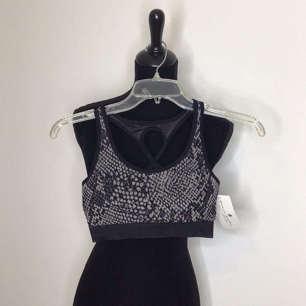 Spiritual Gangster Snakeskin Print Sports Bra size XS/S.  Black/gray